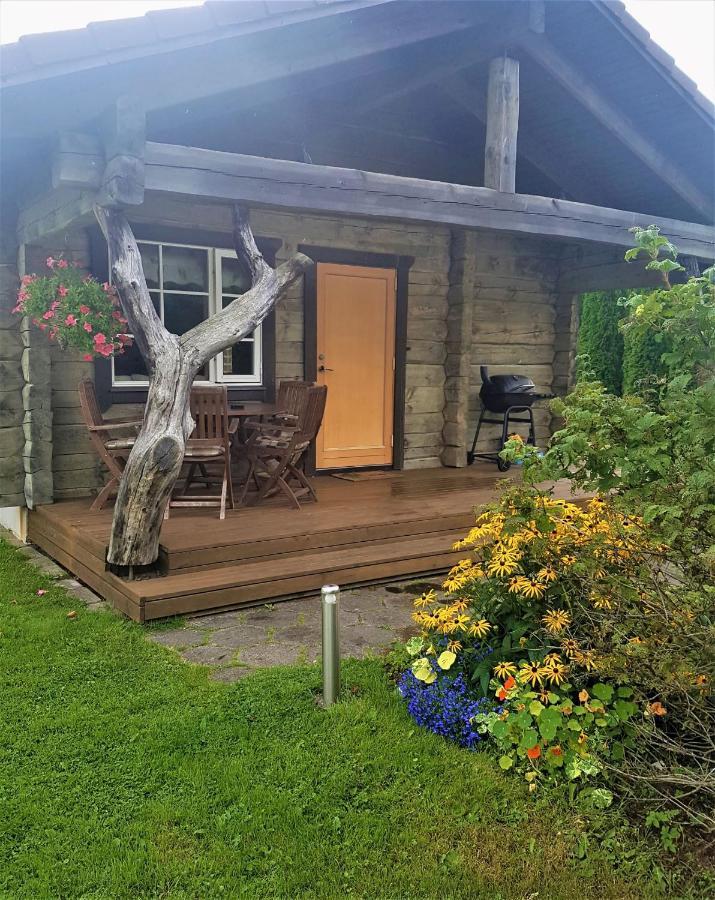 Arina Cottages Nasva Екстериор снимка