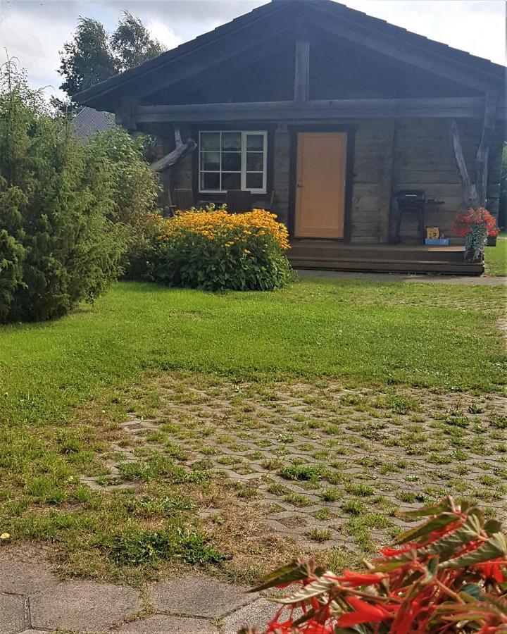 Arina Cottages Nasva Екстериор снимка