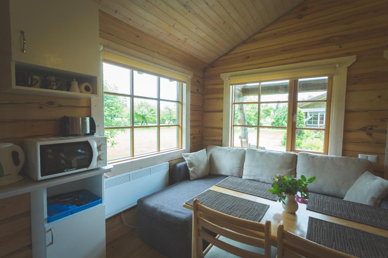 Arina Cottages Nasva Екстериор снимка