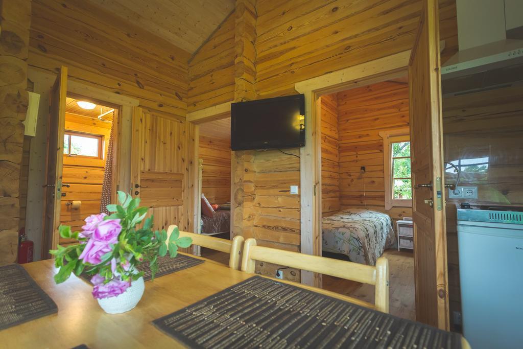 Arina Cottages Nasva Стая снимка