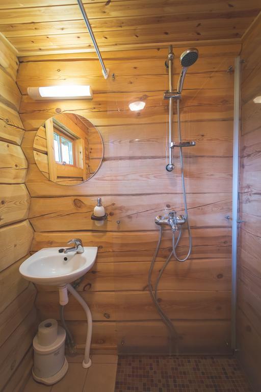 Arina Cottages Nasva Стая снимка