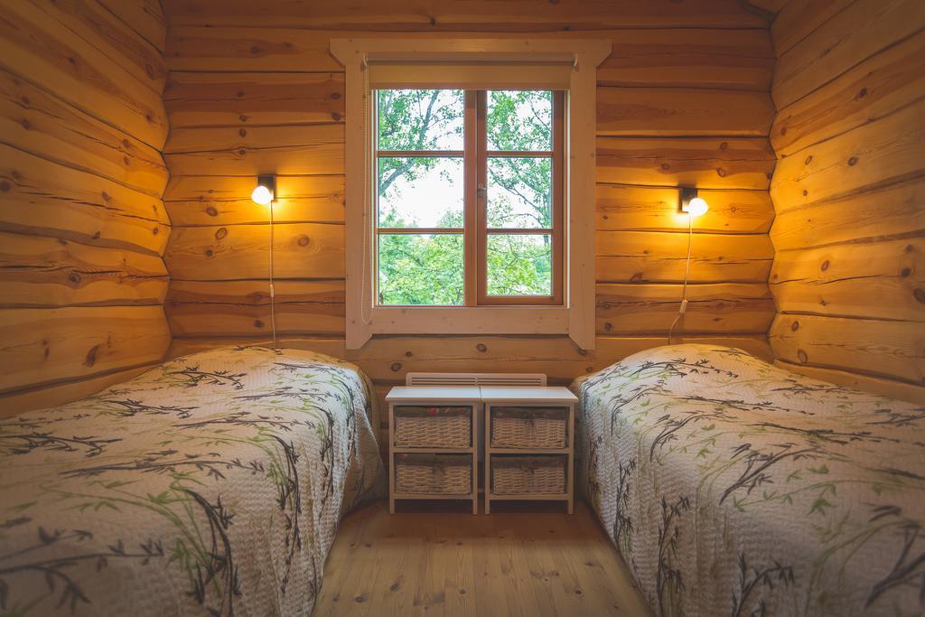 Arina Cottages Nasva Стая снимка